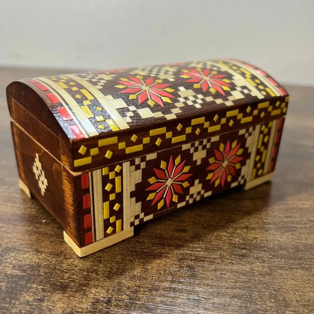 Vtg Handmade in Belarus Wooden Box Chest Folk Art Straw Inlay 90s Hand Painted